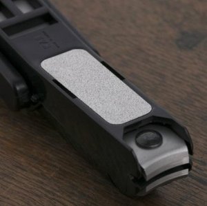 【定形外郵便 送料無料】貝印 関孫六 ルーペ付きツメキリ HC1823 爪切り
