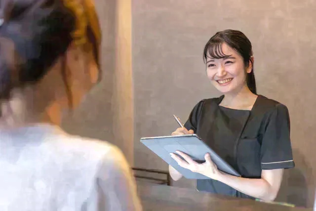 脂肪冷却トリートメント（お腹）【横浜店】【美容サロンチケット】エステ / 美容 / ダイエット / 脂肪冷却 / 横浜