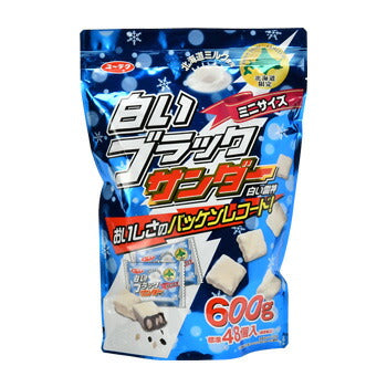 白いブラックサンダーミニサイズビックシェアパック (48個入) 北海道 限定 ホワイトチョコ お菓子 お土産 手土産