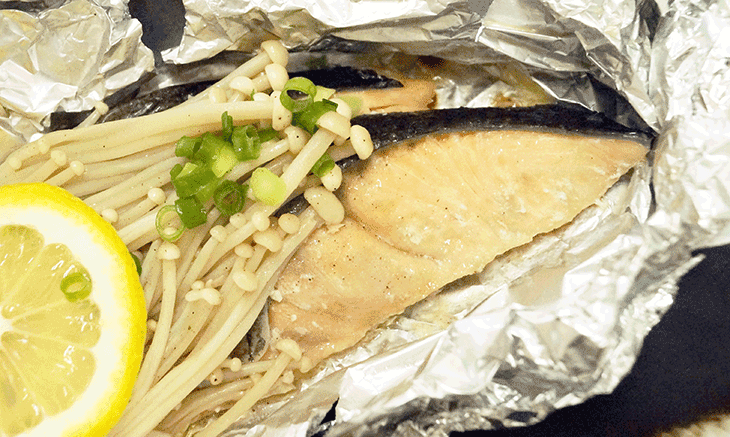 【ゲリラセール】【無塩・無添加】山盛り1kg 秋鮭“骨取り”切身 500g x 2パックセット サケ さけ おかず お弁当 おつまみ お歳暮