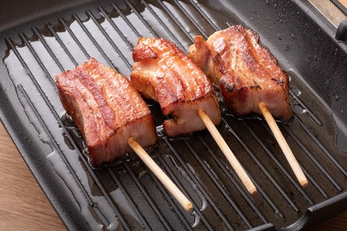 3本セット（約300ｇ） ブロックベーコン串