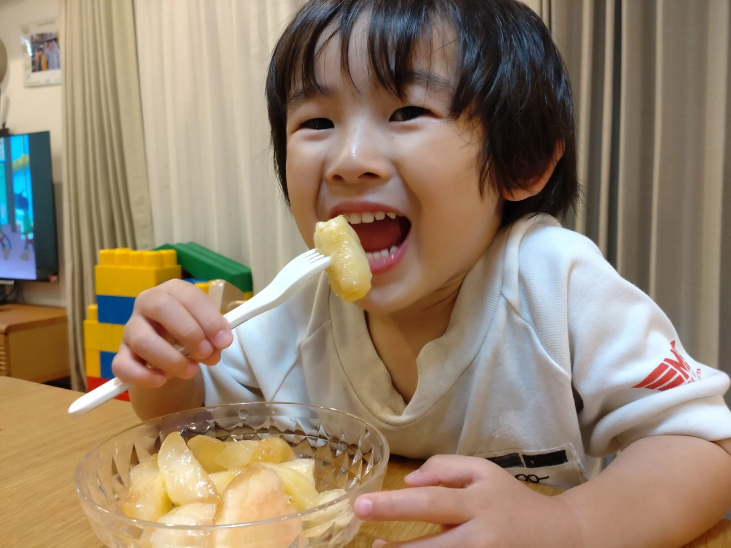 【訳あり大特価】桃 約6kg(20〜30玉) 山梨県産 家庭用【予約/6月中旬〜9月上旬順次出荷】