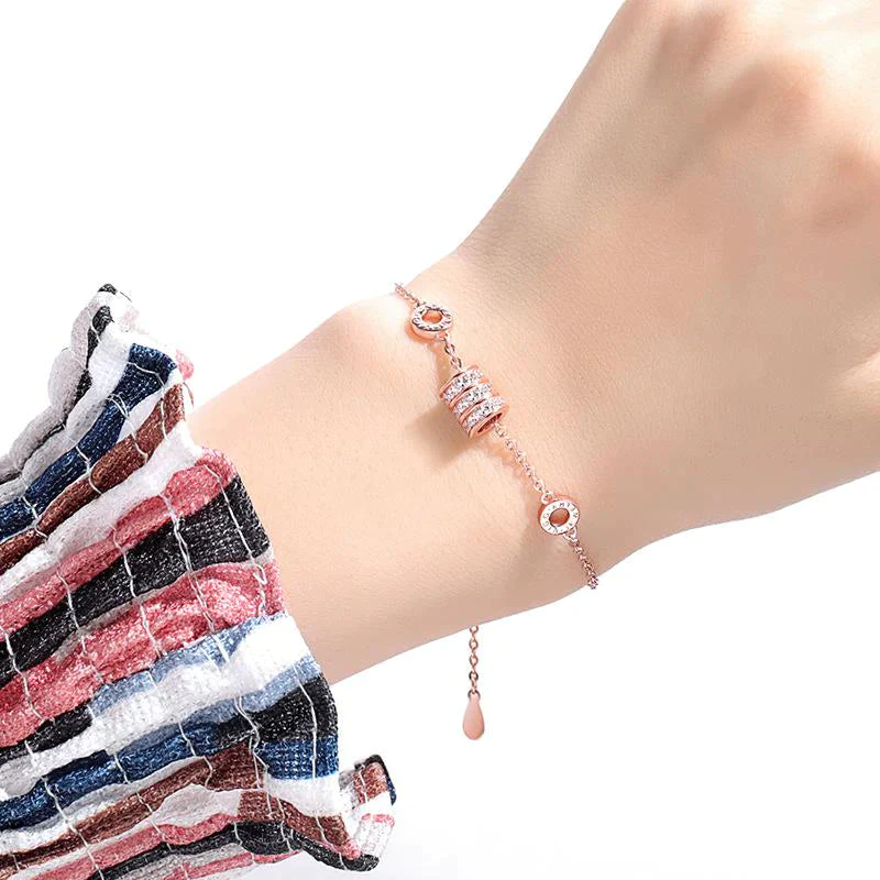 KAUCHE限定価格　通販安価保証　品番#A04# 　１４９９円・セット” ネックレス＆ブレスレット”　　ダイヤモンド　czダイヤ　K18GP　高級感　上品　ステンレス サージカルステンレス　アレルギー対策 　錆びにくい　A04 　♪ SELECT SHOP『a little more』♪