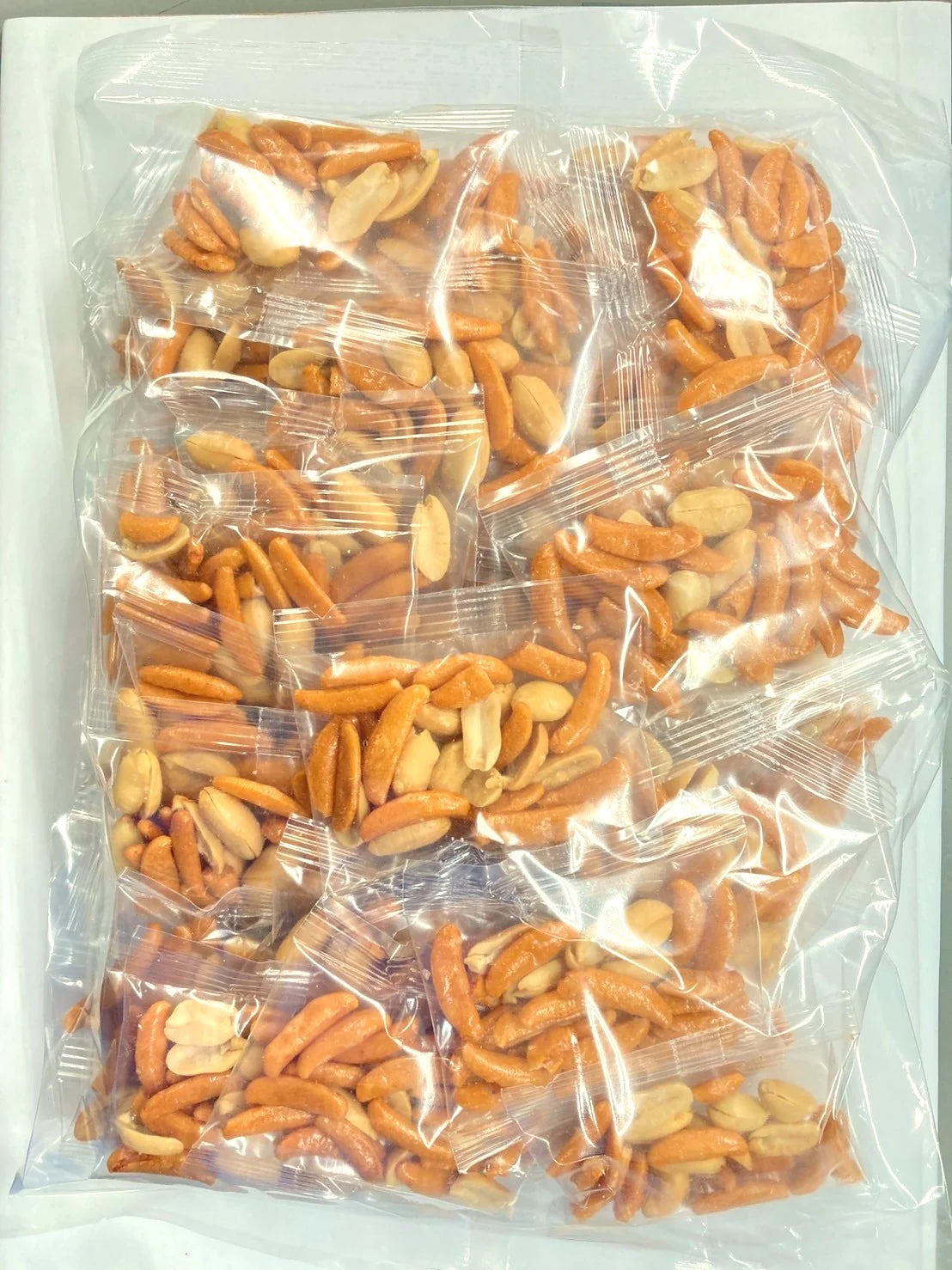 柿の種 ピーナッツ入り小袋 (約10gx 46袋～48袋）個包装込み 500g 送料無料 柿ピー かきぴー かきのたね ぴーなっつ 落花生 おかき あられ 米菓 醤油味 やみつき ピリ辛 おやつ おつまみ スナック 健康 食べきりサイズ お徳用 大容量 業務用 小分け グルメ みのや