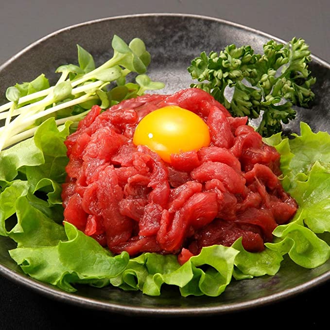 馬刺し 1本 (約180g~220g・約5人前) 刺身で食せる 新鮮馬刺し （小分け） 使いたい分だけ解凍