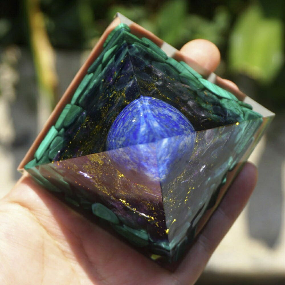 オルゴナイト ラピスラズリ 球体 6cm オーシャン 金箔 ストーン チャクラ 幸運 パワー 石 有機物 無機物 ピラミッド 三角 三角形 樹脂 パワ−ストーン 癒し 浄化 置物 パワースポット マイナスイオン スピリチュアル 健康