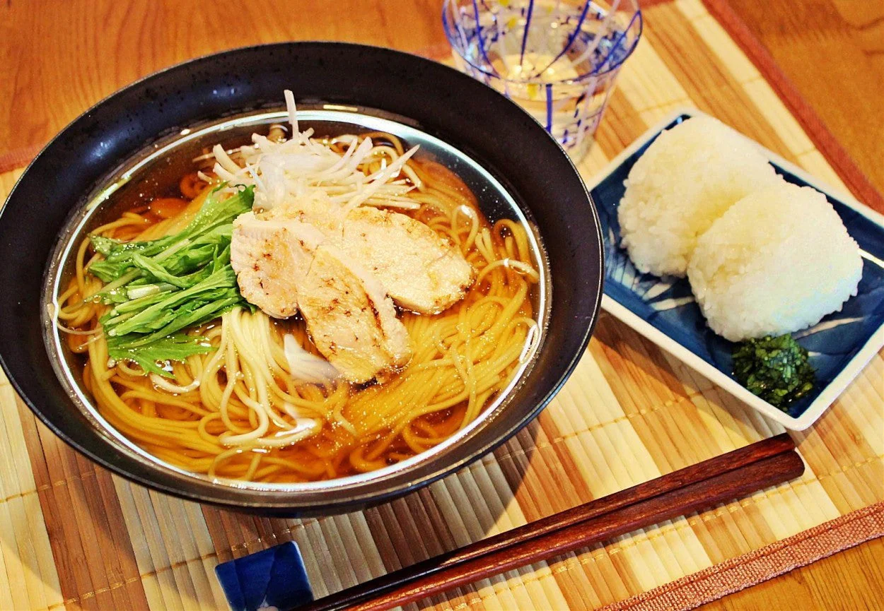 【100円シェア買い】鴨南蛮ラーメン 2人前 鴨の香りと深いコク 鴨だしスープの醤油ラーメン 本場九州 お試しセット ご当地 メール便 保存食 非常食 まとめ買い お取り寄せ【ご新規さんとシェア買い】