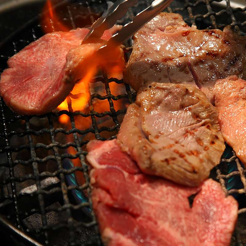 杜の都 仙台 名物 肉厚牛たん 塩味 500g