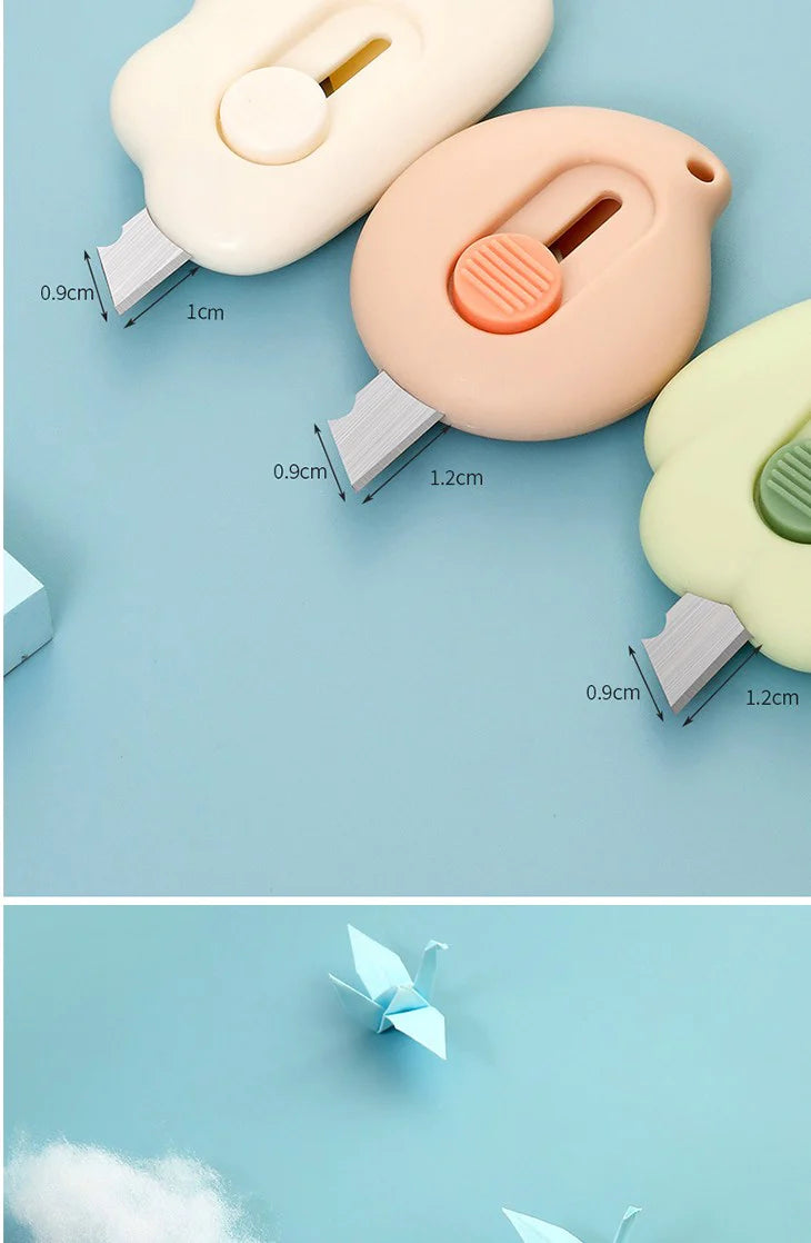 【ピンク】ミニカッター ストラップ穴 段ボールカッター おしゃれ かわいい 開梱 キーチェーン 取り外し 文房具 学校 オフィス コンパクト 小さい