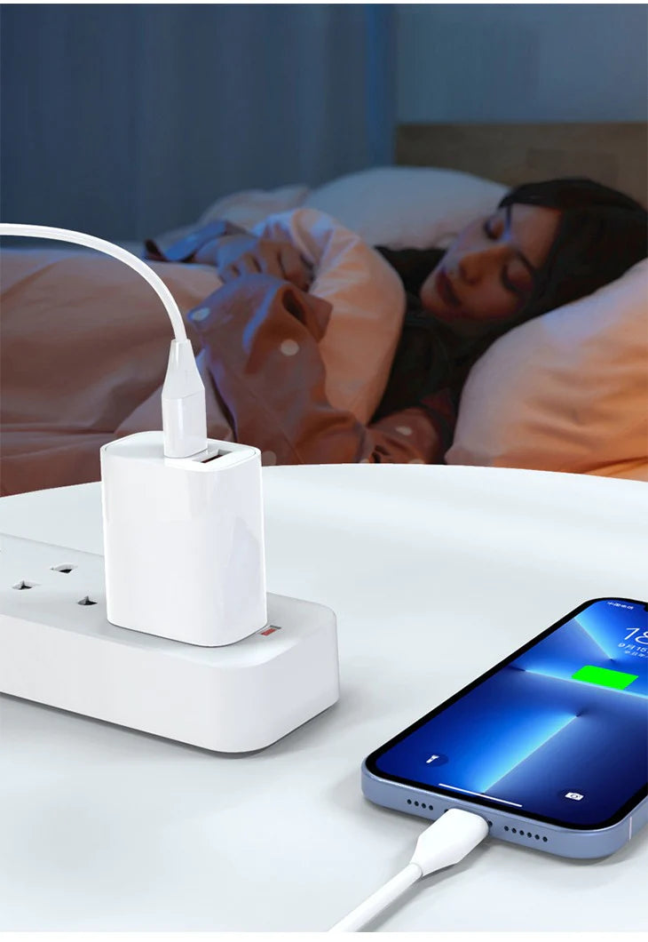 USB充電 ACアダプター 2口 type-C 同時充電 急速充電 超速充電 PD対応 iPhone android iPad 30W 3倍速い 高性能 高品質 コンパクト 持ち運び シンプル