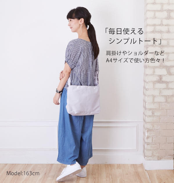 【ブラック】 ショルダーバッグ アネロ anello  通販 斜めがけバッグ レディース メンズ 斜めがけ 軽量 軽い a4 横型 10ポケット ミニポーチ付き 大容量 多収納 大きい ファスナー シンプル 無地