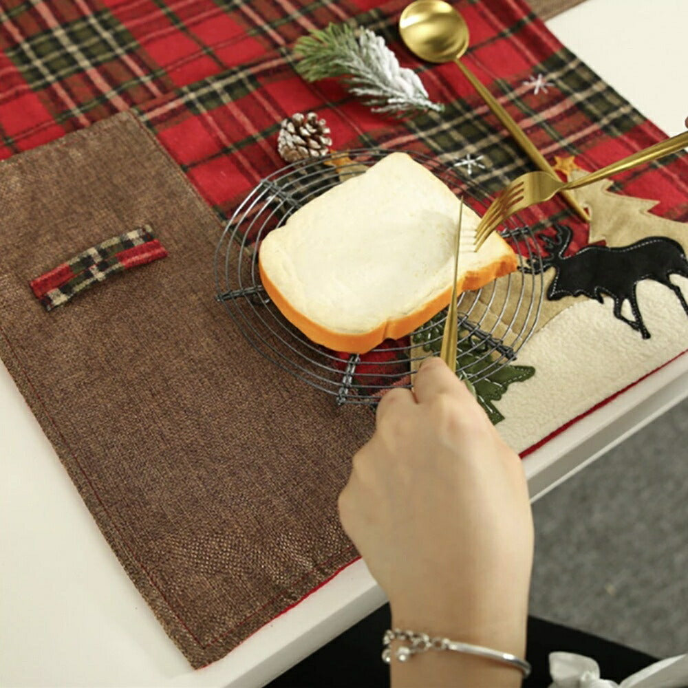 クリスマス トナカイ ランチョンマット サンタ クリスマスカラー ディナー 食事 ランチ テーブル デコレーション クリスマスツリー ツリー 誕生日 飾り付け 盛り付け 室内 装飾 メリークリスマス クリスマス用品 可愛い