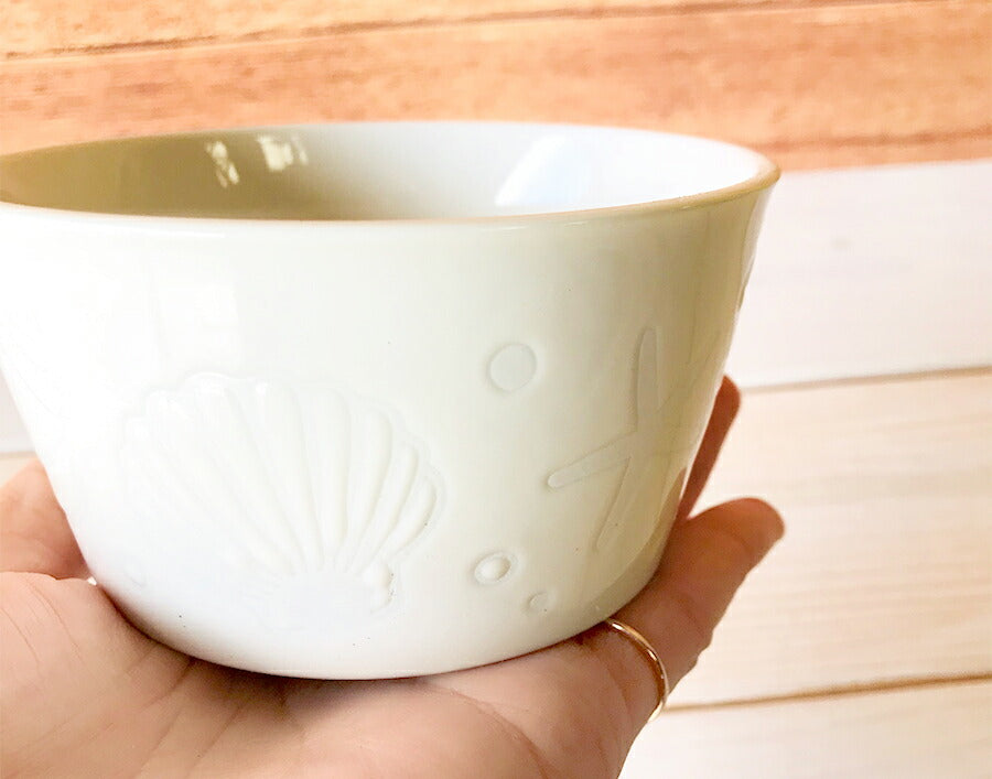MERMAIDボウルS ホワイト 直径10.6cm 白 アイボリー ボール 小鉢 サラダ デザートカップ 海の食器 海の家 白い食器 マリン マーメイド 貝殻 海星 サンゴ おしゃれ インスタ映え 西海岸風 国産 電子レンジOK 食洗機OK   陶器のふる里  trysケ