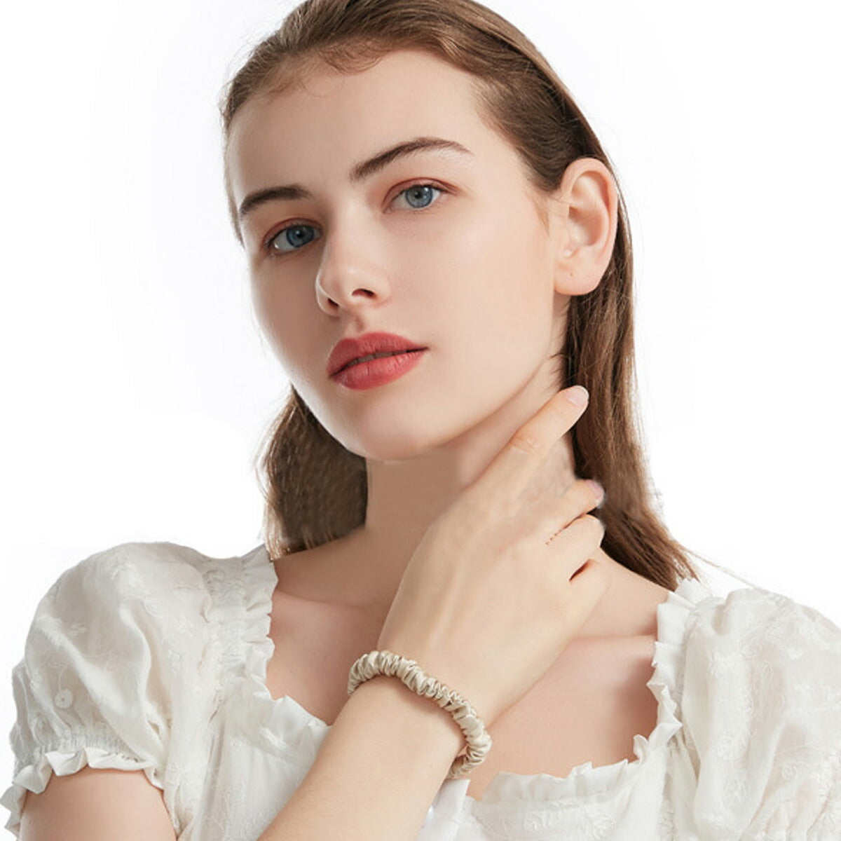 シュシュ シルク 100% シュシュ 韓国 大人 リボン 小さめ 大きめ レース ヘアアクセサリー ヘアゴム 大人っぽい シルク 生地 かわいい 可愛い おすすめ 髪留め まとめ髪 ポニーテール シンプル レディース 高級感 睡眠 就寝前 シルク製 結婚式 カジュアル パーティー 二次会(07.ピンク)