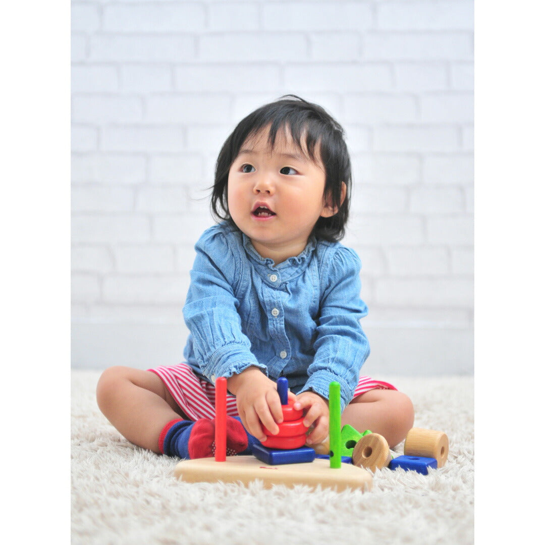 ★非掲載★ジオトリオ 知育玩具 おもちゃ 誕生日 プレゼント 子供 1歳 木のおもちゃ 脳トレ 指先 木製 ベビー 赤ちゃん 幼児 ギフト 出産祝い お祝 贈り物 人気 ランキング ※代引不可