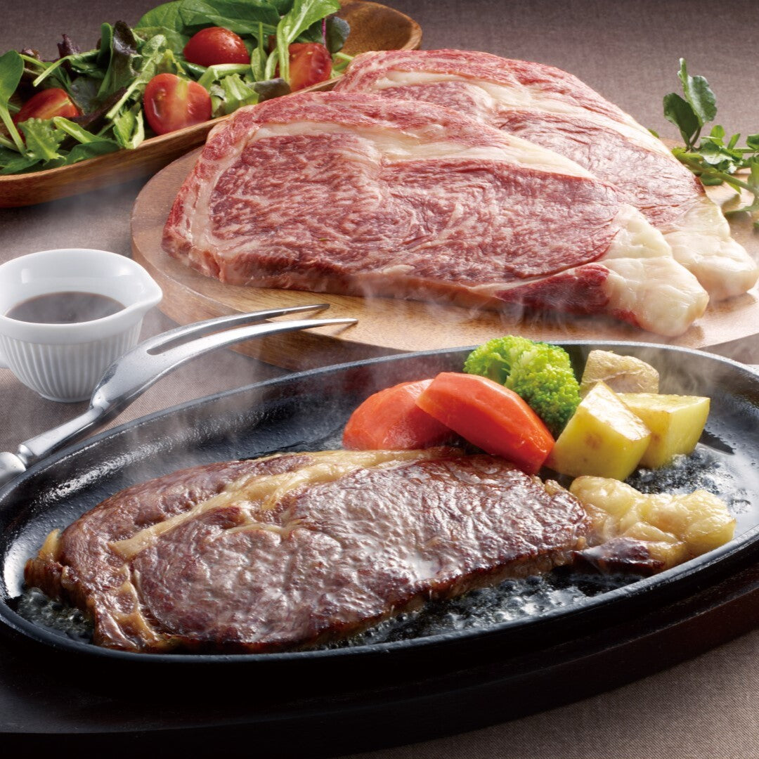 北海道産黒毛和牛ロースステーキ 北海道産 北海道 黒毛和牛 和牛 牛肉 ロースステーキ ロース ステーキ 赤身 サシ ジューシー 冷凍 BBQ グルメ ギフト 贈り物 中元 歳暮 お取り寄せ 人気 おすすめ ランキング ※代引不可