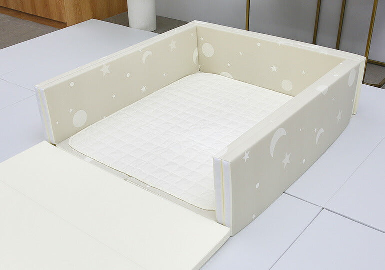 サークルマット 120×140×36cm ムーンスター ベビーサークル ベビーゲート プレイマット 床暖房対応 プレイヤード 大きい プラスチック Caraz 折りたたみ コンパクト 防水 フロアマット キッズ スペース ベビーマット ノンホルム カラズ ベビーフェンス 【保証付き】