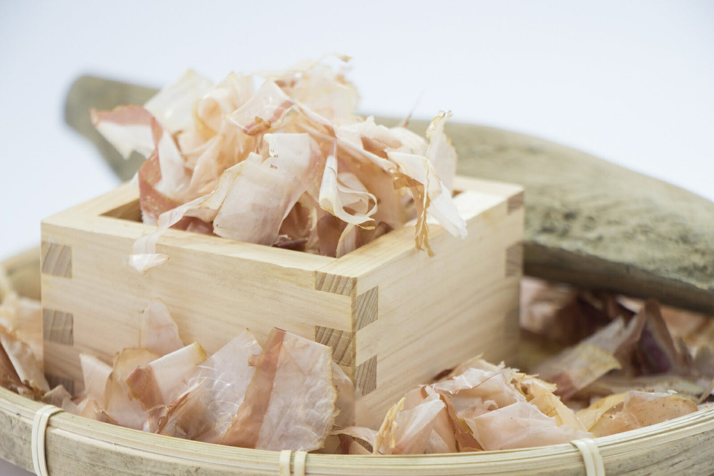飲める粉末昆布出汁 いぶし銀の昆布旨だし 50g 昆布 かつお節 煮干し さば節 出汁 粉末タイプ お土産 料理 調味料