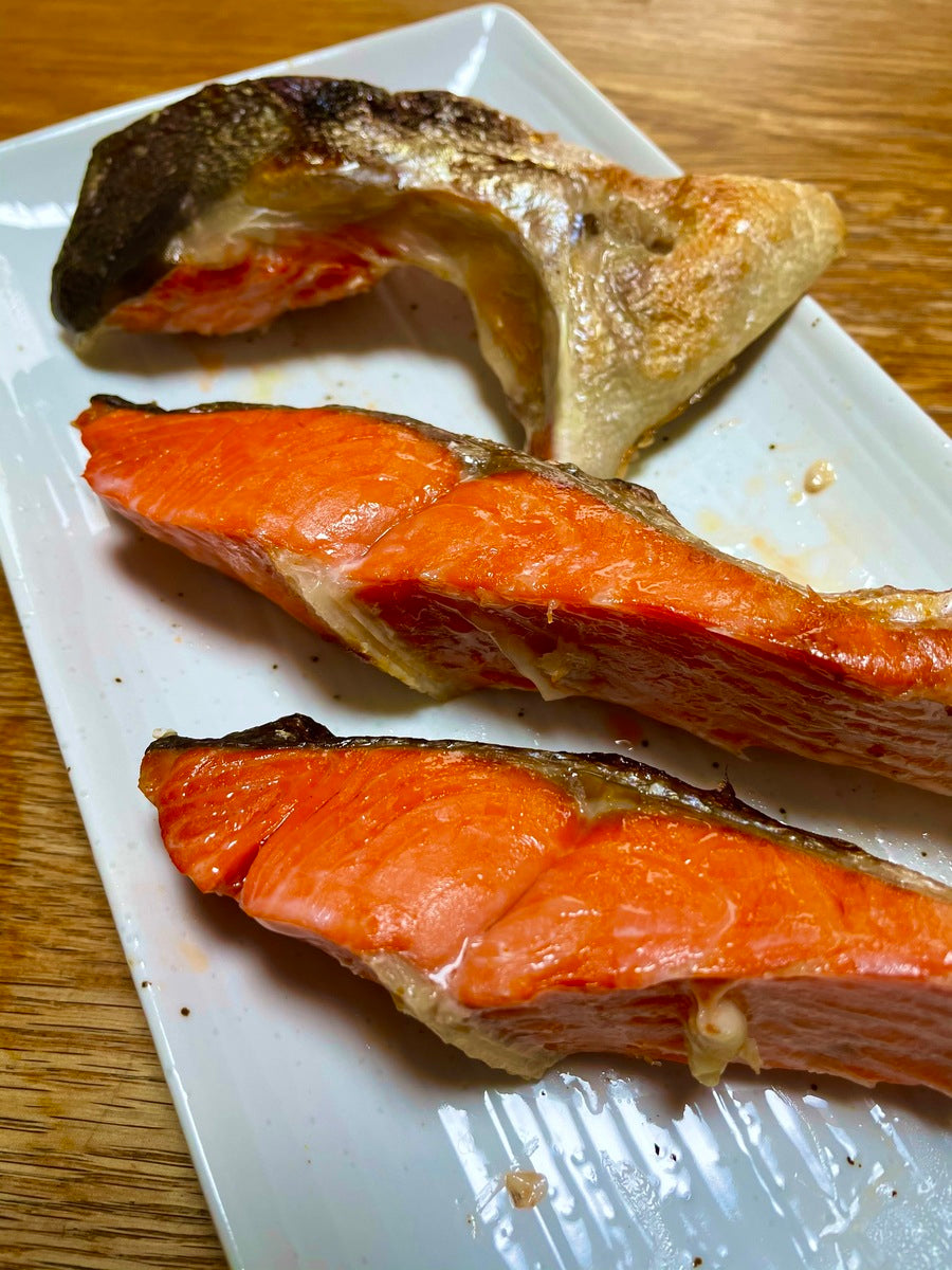 天然紅鮭 9切れ カマ1切れ