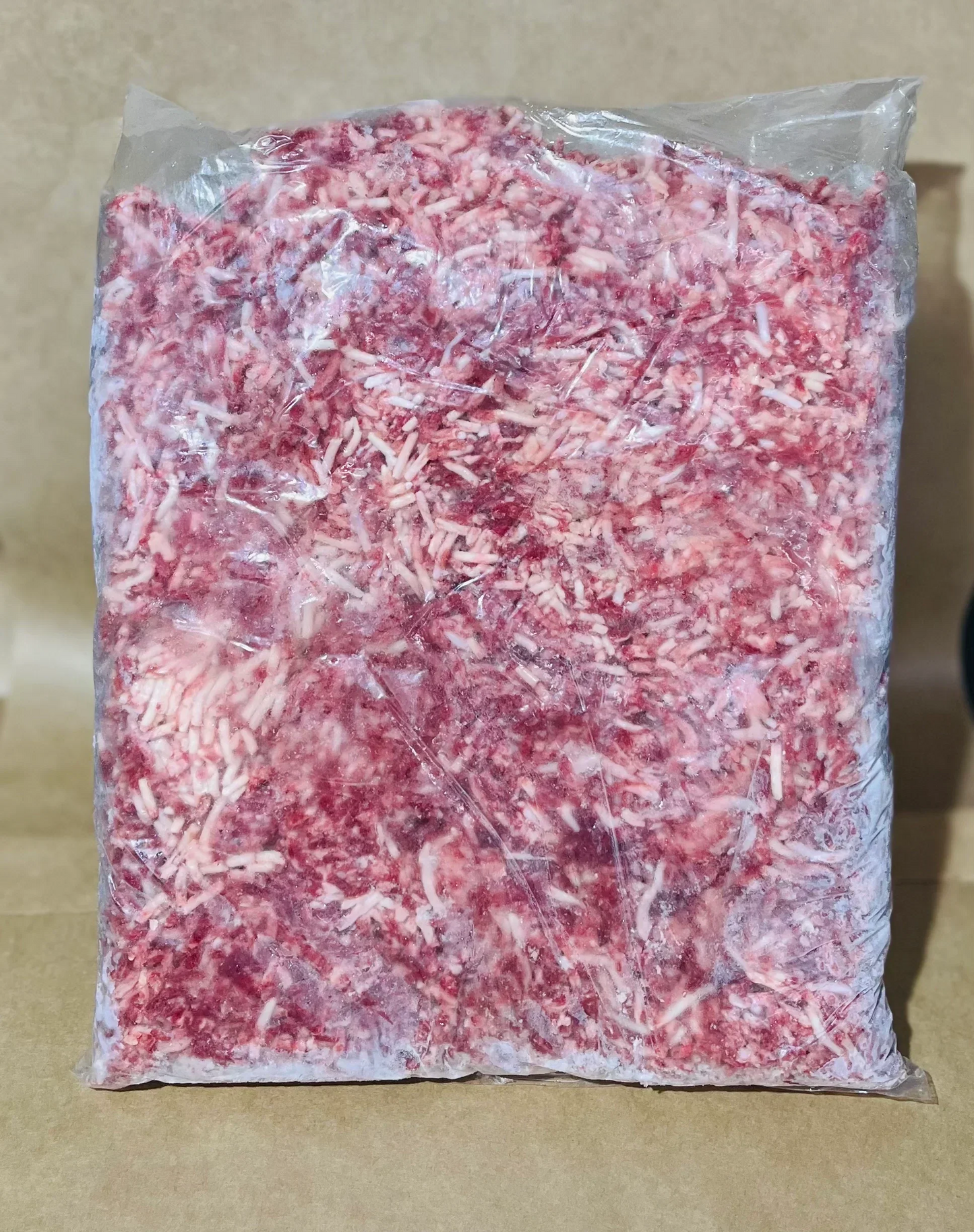 【北国牧草牛】北海道産ブランド牛北国牧草牛100%挽肉 3mm 2kg 冷凍 /特価/お値打ち/業務用/送料込【特産品・ご当地特集】