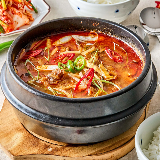 ユッケジャン(ユッケジャン、辛ラーメン、辛いスープ、鍋料理、韓国料理、韓国商品、韓国、韓国食べ物、韓国食材、ミールキット、食材宅配、冷蔵食品、料理キット、食材セット、お試し)