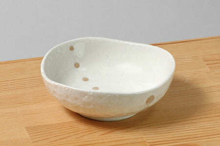 ドット白三角4.5鉢 直径14cm 和風ボール 小鉢 とんすい サラダ 煮物 シンプル 土鍋小物 和食器 和皿  陶器のふる里  stockヤ