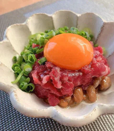 馬肉専門店 菅乃屋 赤身ユッケ 250g(50g×5p)【ゲリラセール】