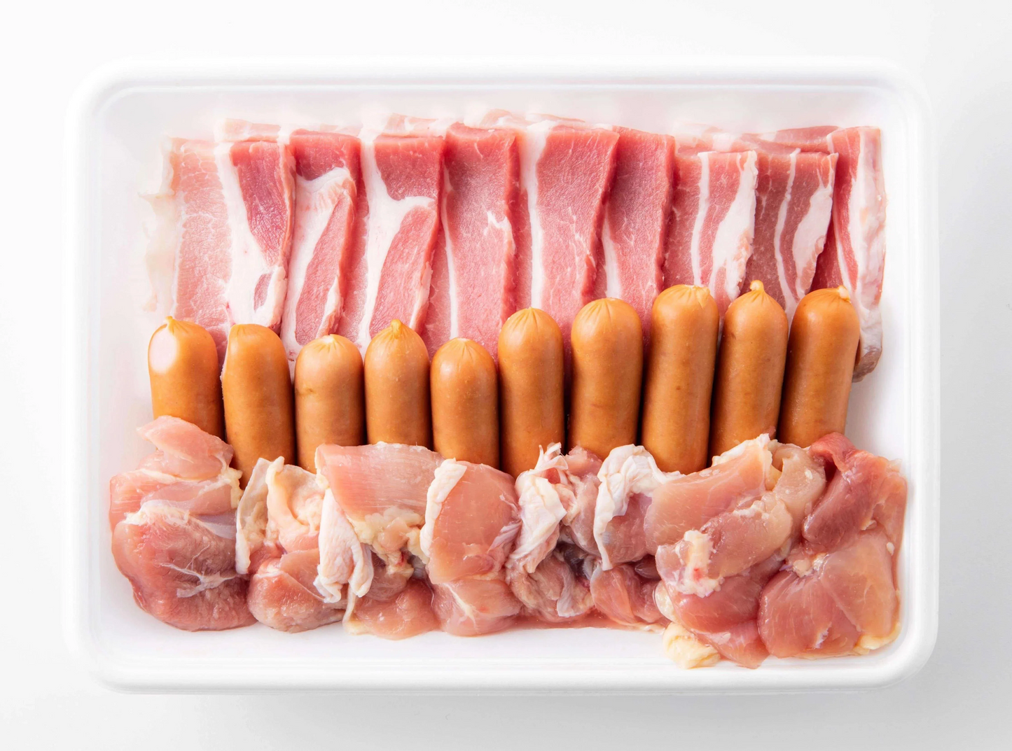 お肉屋さんの焼肉4種盛りバラエティーセット　1kg（牛：400ｇ・豚：200ｇ・鶏：200ｇ・ウインナー：200ｇ）牛肉 ギフト 送料無料 豚肉　業務用 冷凍 ウインナー　焼肉　お手軽 お取り寄せ お取り寄せグルメ 北海道と沖縄を除き 【送料無料】