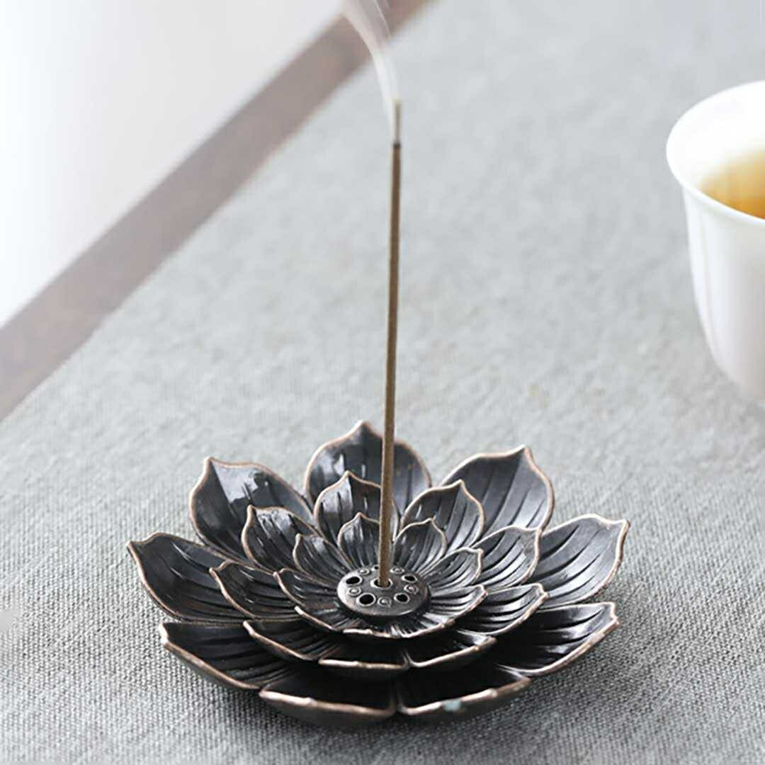 お香立て 蓮の花 合金 蓮華 風水 開運 線香立て オブジェ 幸運ロータス 金運 幸運蓮華 アジアン 香炉に合うアジアン 雑貨 香炉 仏具 お香 中国 インセンスホルダー 蓮 ロータス インドネシア アジアン雑貨 おしゃれ
