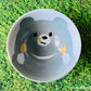 クマとごはん　VPご飯茶碗 直径11cm ごはんちゃわん 飯碗 ライスボール ライスボウル くま 熊 白磁 電子レンジOK 食洗機OK 子供用 キッズ用 食器 かわいい アニマル 動物 キャラクター 美濃焼 国産 日本製 御祝い ギフト KIDS  陶器のふる里  trys亜
