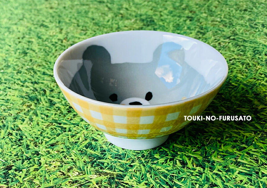 クマとごはん　VPご飯茶碗 直径11cm ごはんちゃわん 飯碗 ライスボール ライスボウル くま 熊 白磁 電子レンジOK 食洗機OK 子供用 キッズ用 食器 かわいい アニマル 動物 キャラクター 美濃焼 国産 日本製 御祝い ギフト KIDS  陶器のふる里  trys亜