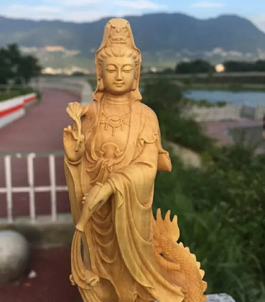 龍 お酒 仏様 観音像 観音菩薩 立像 木彫り 仏像 置物 仏壇仏像 高級天然 ツゲ木彫り 風水グッズ 金運 プレゼント 贈り物 開店祝い お店 ショップ 会社 経営者 宝くじ 金脈 商売繁盛 パワー スピリチュアル プレゼント  ギフト お土産 お守り