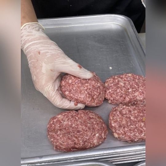 【50人シェア買い企画】淡路島玉ねぎたっぷり手作りハンバーグ12個