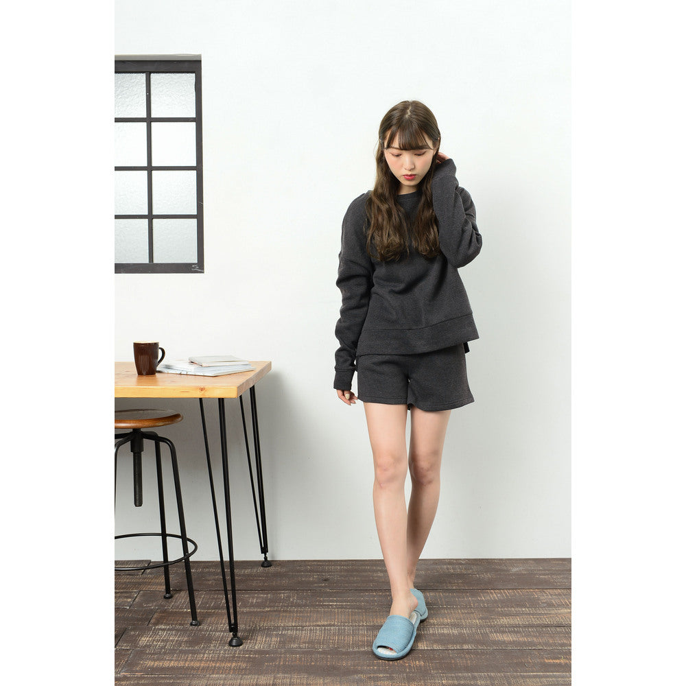 【チャコール・L-LL】 レディース ルームウェア 上下セット 長袖 通販 ショートパンツ ハーフパンツ プルオーバー トレーナー パジャマ 秋 冬 秋冬 スウェット 上下 おしゃれ シンプル 無地 カジュアル 裏起毛