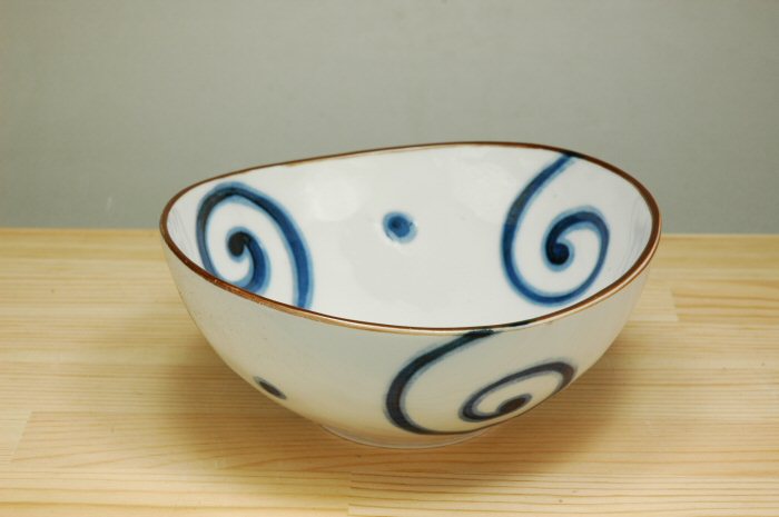 うず楕円5.0鉢 長辺16.2cm 和食器 中鉢 美濃焼   陶器のふる里  stockヤ