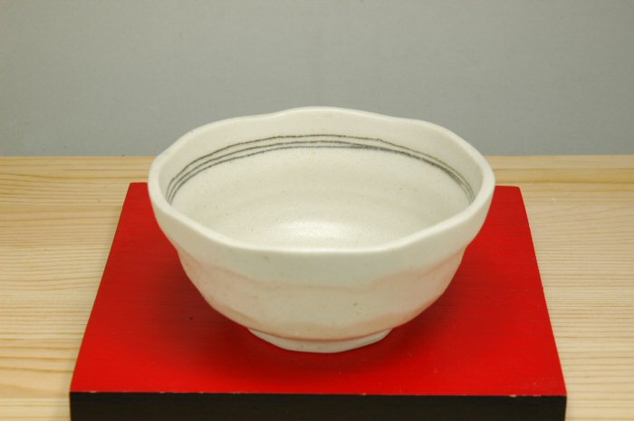 茶ライン3.8小鉢 直径12cm 陶器 和 和ボール 上品 美濃焼 国産 日本製   陶器のふる里  stockヤ