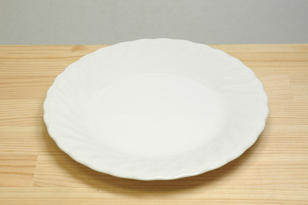 Ｋ/Ｗホワイト７.５吋ケーキ皿 直径19.7cm ポーセリンアート 絵付け   陶器のふる里  stockヤ