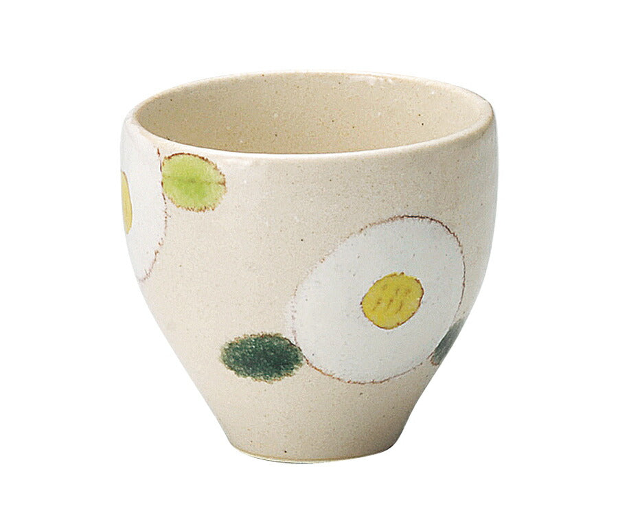 TSUBAKI白 湯呑  190cc ゆのみ 花 椿 和食器 紅白 縁起 正月 日本製   陶器のふる里  trysケ