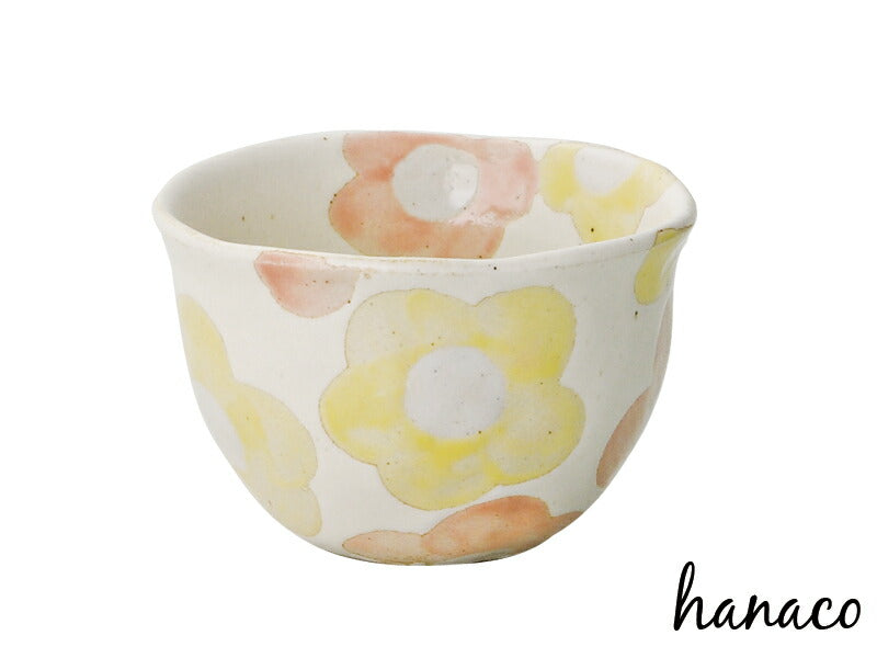 hanaco碗ピンク 直径9.7cm ピンク×イエロー×アイボリー 黄色 小鉢 深鉢 花 和食器 おしゃれ 土物 陶土器 良質 国産  陶器のふる里  trysケ