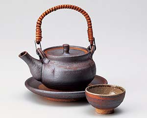 《日本製》南蛮花型土瓶むし 盃セット おちょこセット 耐熱  270cc 本格 土瓶蒸し 料亭 高品質 国産   陶器のふる里  trysメ