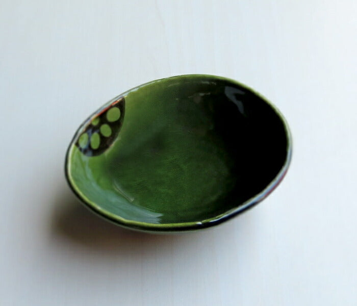 れんこんオリベ 三角小鉢 幅12.2cm 楕円小鉢 ボウル グリーン 深緑 蓮根 レンコン 野菜 磁器 良質 国産 次世代 現代風 和皿 料亭 業務用 卸値 和食器 おしゃれ  陶器のふる里  stockヤ