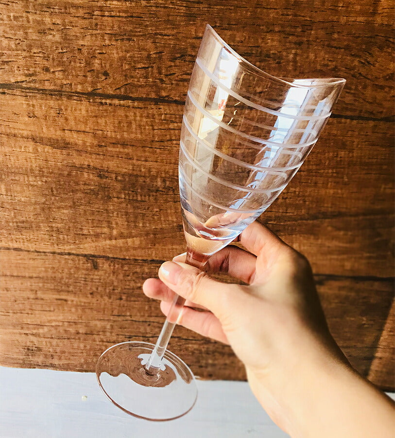 送料無料アイテム MERLOT (メルロー) ワイングラス290ビーズ＆ウェーブペアセット 容量284cc 箱入り  陶器のふる里  stock ガラスコップ セット おしゃれ ギフト プレゼント 引き出物 記念日　お祝い シャンパングラス カップル 結婚祝い 乾杯