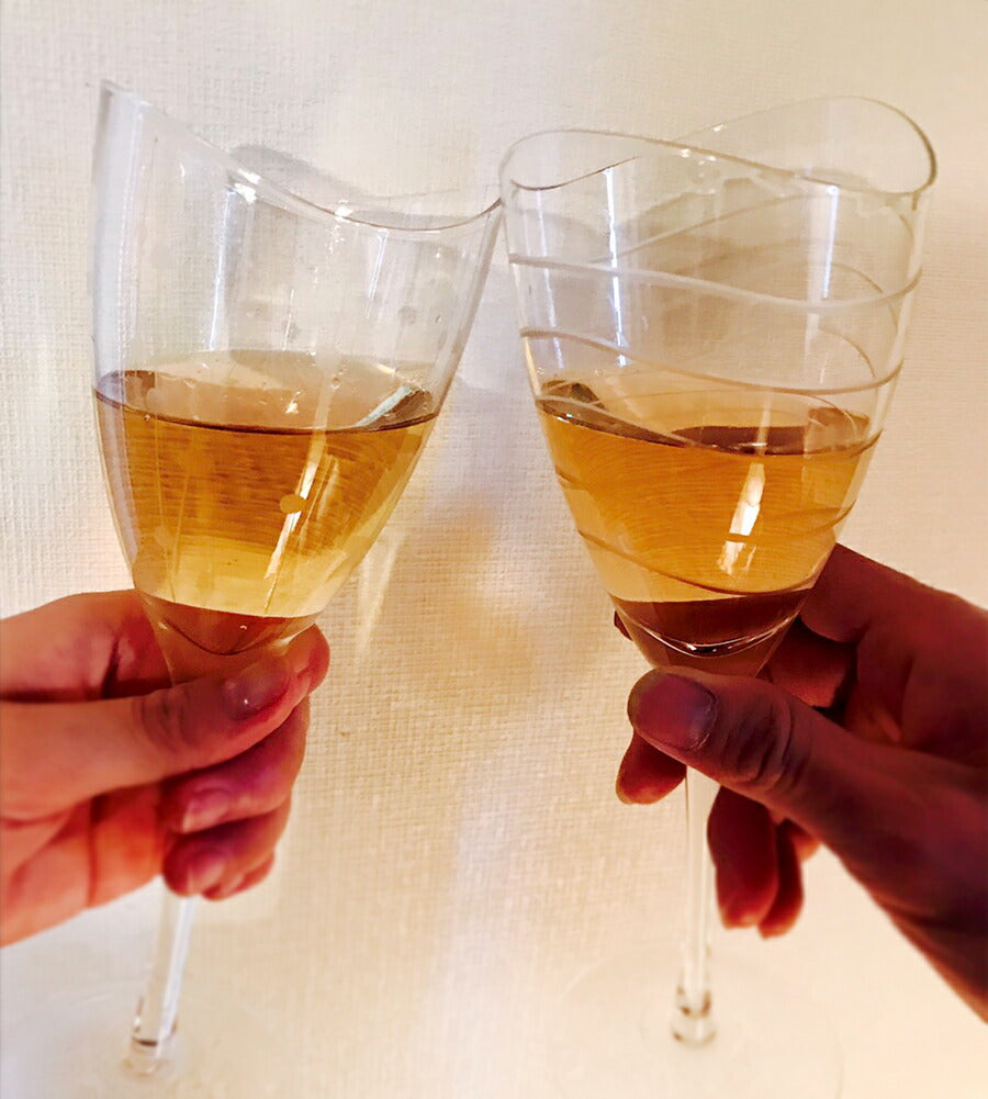 送料無料アイテム MERLOT (メルロー) ワイングラス290ビーズ＆ウェーブペアセット 容量284cc 箱入り  陶器のふる里  stock ガラスコップ セット おしゃれ ギフト プレゼント 引き出物 記念日　お祝い シャンパングラス カップル 結婚祝い 乾杯