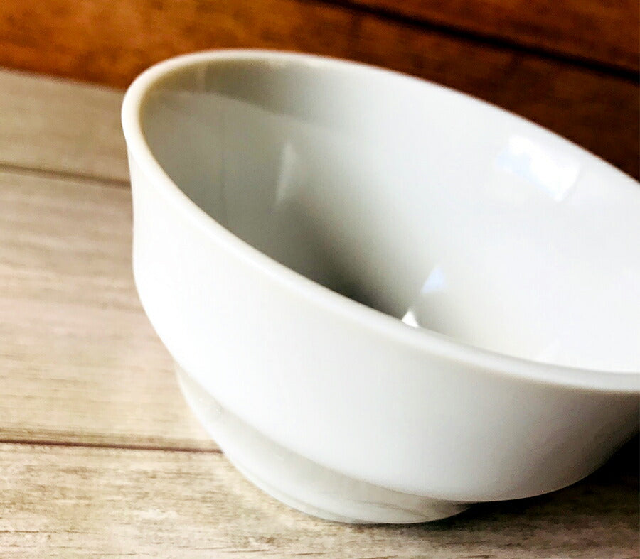 白９cm三段ボール 直径8.7cm 白磁 ホワイト 白い食器 白食器 白い器 小鉢 小さめ デザート プリン容器 ボウル 美濃焼 日本製 国産   陶器のふる里  stockヤ