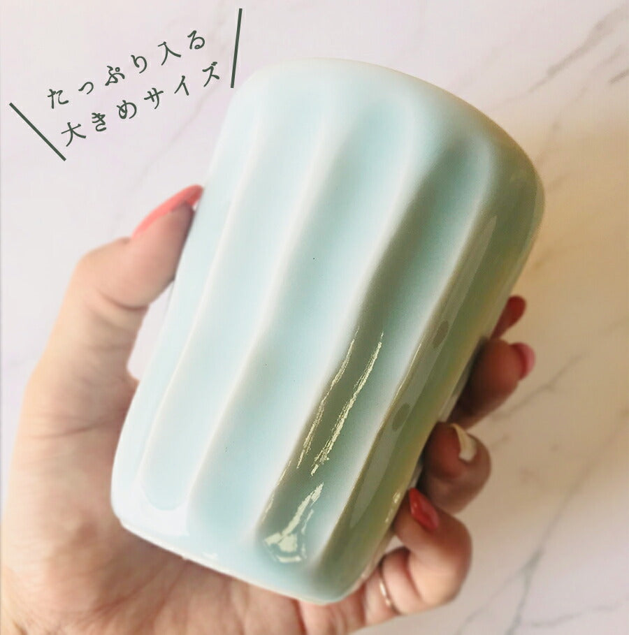 青磁そぎ型寿司湯呑 H10.4cm 300cc 湯呑み ゆのみ 大きめ 茶器 コップ 青緑 美濃焼 大口注文OK 国産 日本製   陶器のふる里  stockヤ