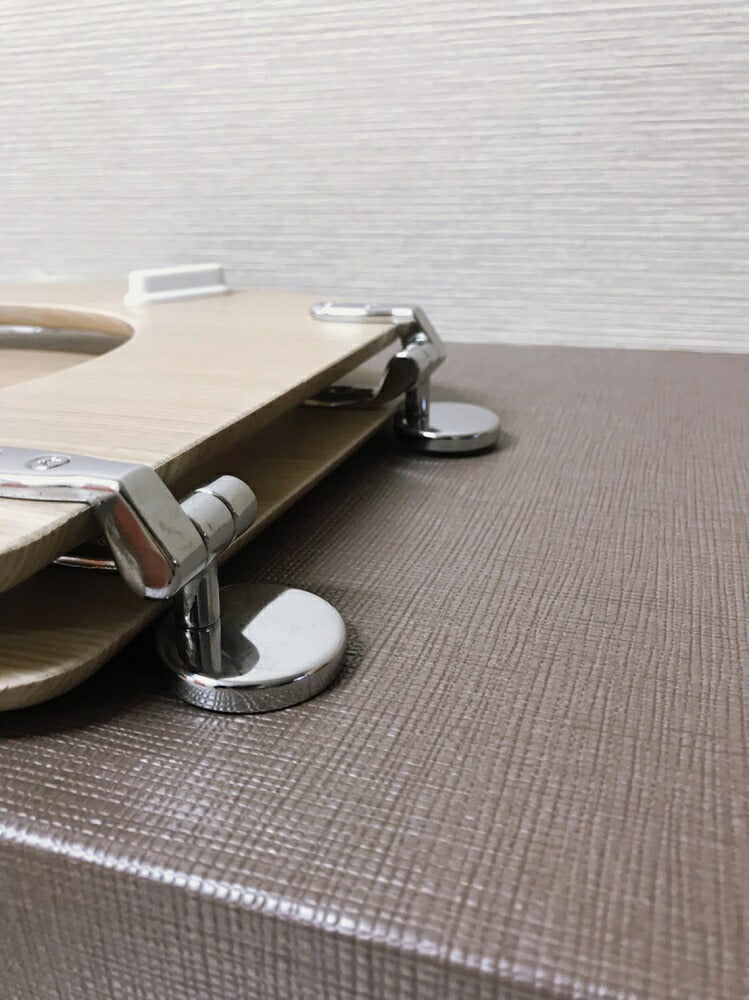 北欧 木目 便座 DIY トイレ 洋式 用 ナチュラルウッド 模様替え カバー 交換用 インテリア リノベーション リフォーム スチール 交換 簡単 取り替え 木目調 便座 蓋 モダン おしゃれ かわいい 丁寧な暮らし シンプル 個性的 木目シール 木目シート 海外
