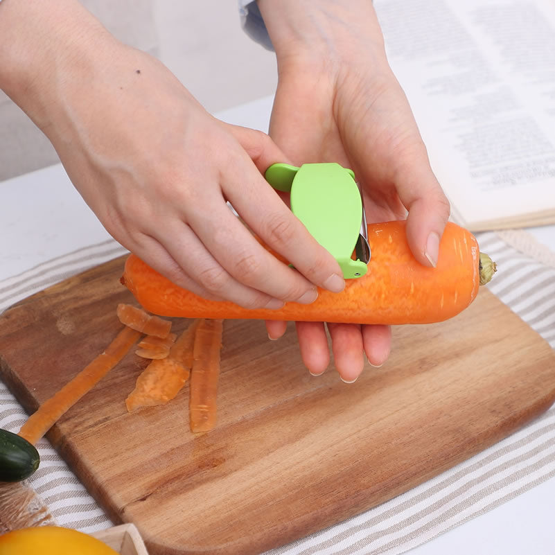 PeelAppeal ベジタブルユニークピーラー(レッド) 【スイスピーラー 皮むき器】