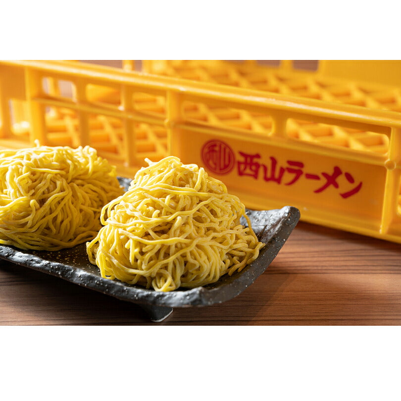 道産小麦の知床塩焼きそば 2人前 西山ラーメン 西山製麺 北海道 札幌 サッポロ 焼きそば もちもち 太麺 知床 塩 知床鶏  生麺 ラーメン 自宅 簡単 即席 有名店 専門店 人気