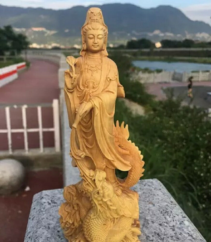 龍 お酒 仏様 観音像 観音菩薩 立像 木彫り 仏像 置物 仏壇仏像 高級天然 ツゲ木彫り 風水グッズ 金運 プレゼント 贈り物 開店祝い お店 ショップ 会社 経営者 宝くじ 金脈 商売繁盛 パワー スピリチュアル プレゼント  ギフト お土産 お守り