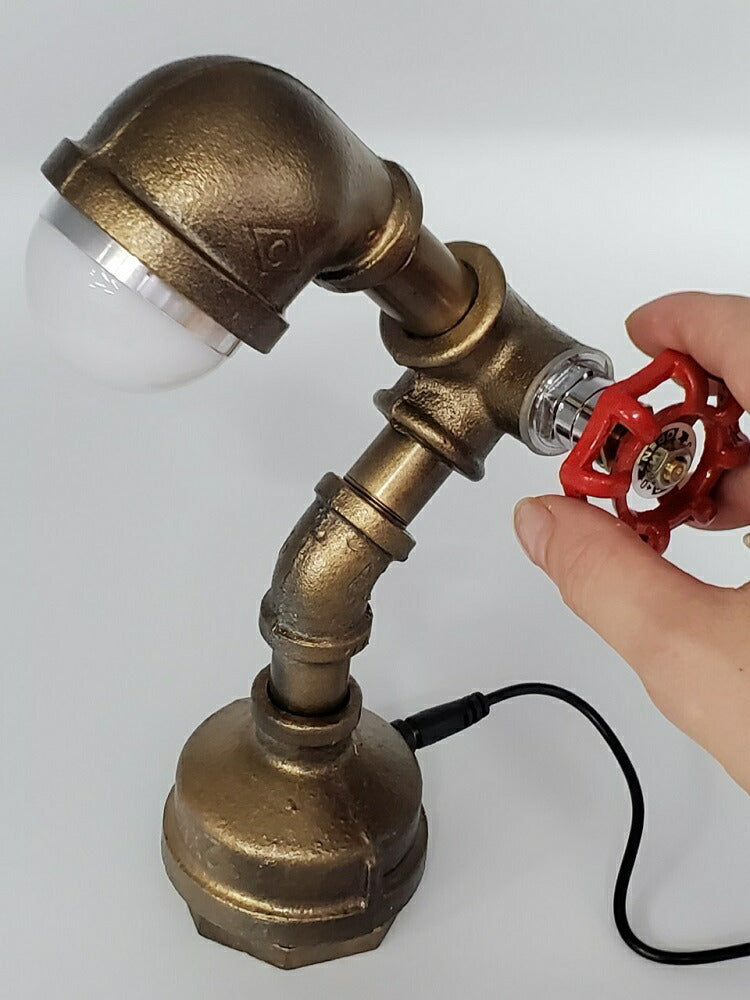 水道管卓上ライト 電気スタンド おしゃれ スタンドライト テーブルライト 工業系 ガス管 間接照明 テーブル ランプ アンティーク風 エスニック インテリア雑貨 リビングルーム 店舗インテリア スタンドライト スタンドランプ デスクランプ テーブルランプ ベッドランプ